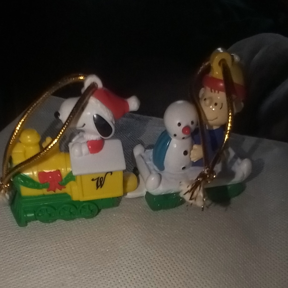 Peanuts tree ornaments🪝 - Picture 7 of 7